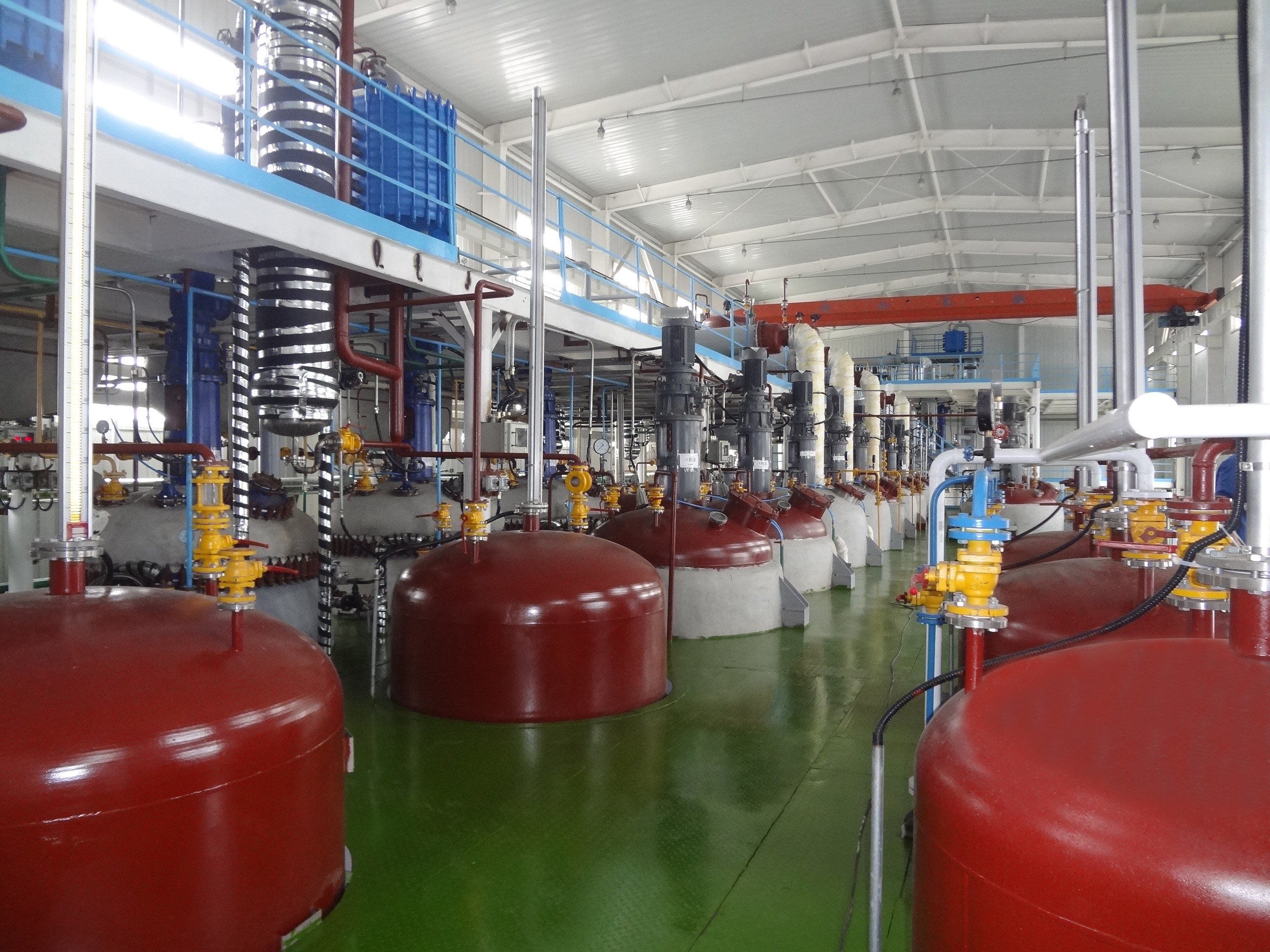 成套生產反應釜(1).jpg